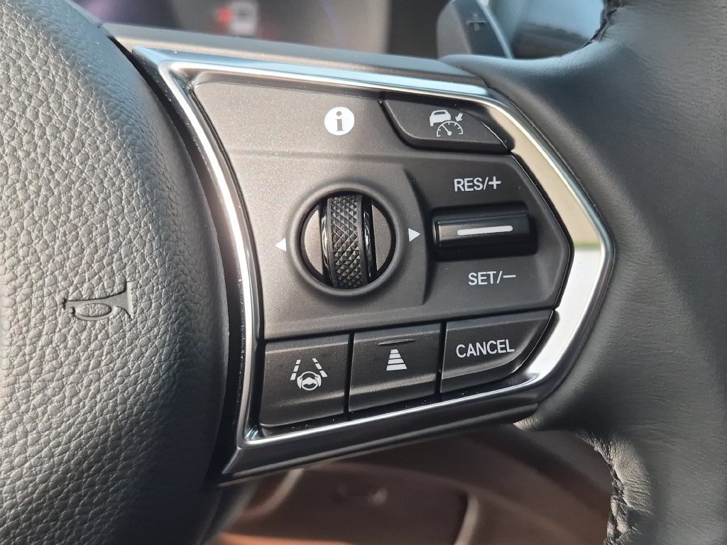 Certified 2026 Acura MDX w/ Advance Package AWD/4WD image 19