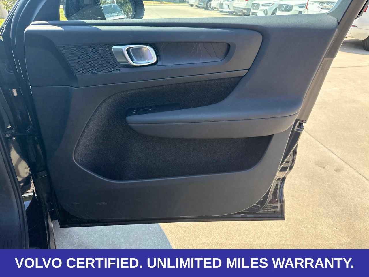 Certified 2023 Volvo C40 Recharge Core AWD/4WD image 13