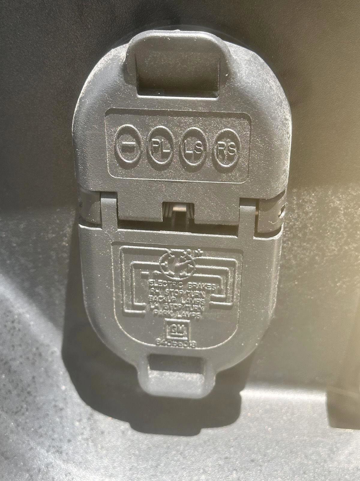 Used 2023 Chevrolet Silverado 1500 Custom image 32