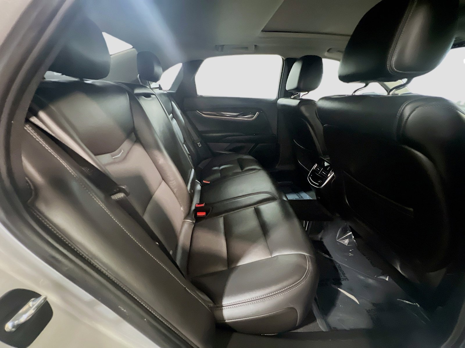 Used 2016 Cadillac XTS Luxury w/ Driver Awareness Package FWD image 22