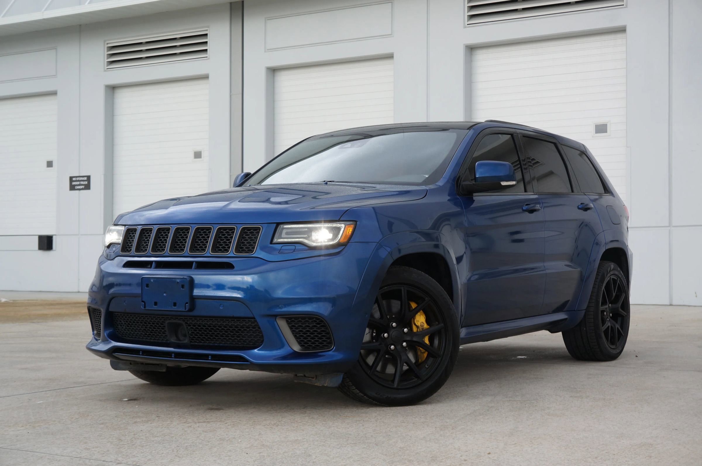 Used 2018 Jeep Grand Cherokee Trackhawk w/ Trailer Tow Group IV image 5