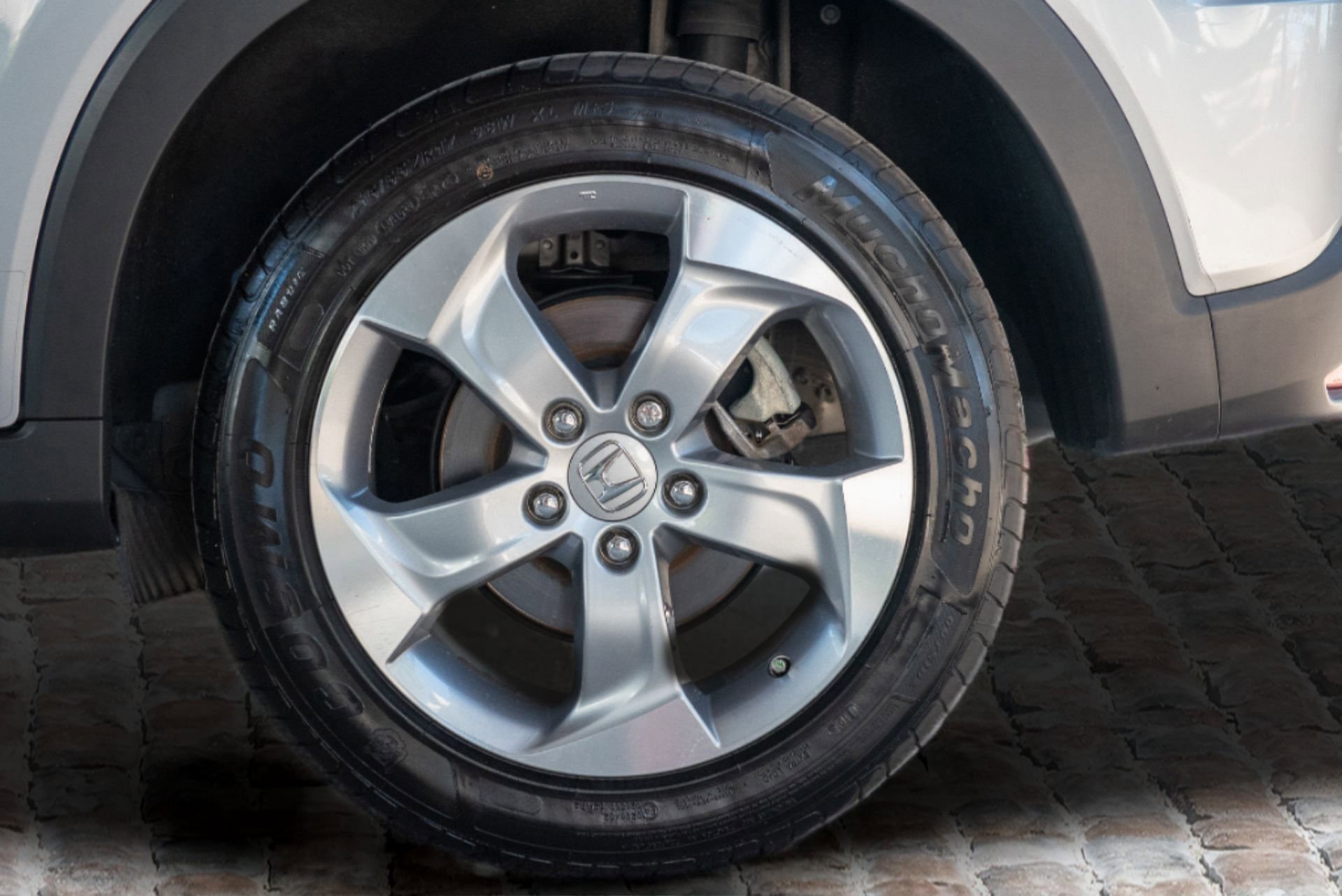 Used 2022 Honda HR-V LX image 31