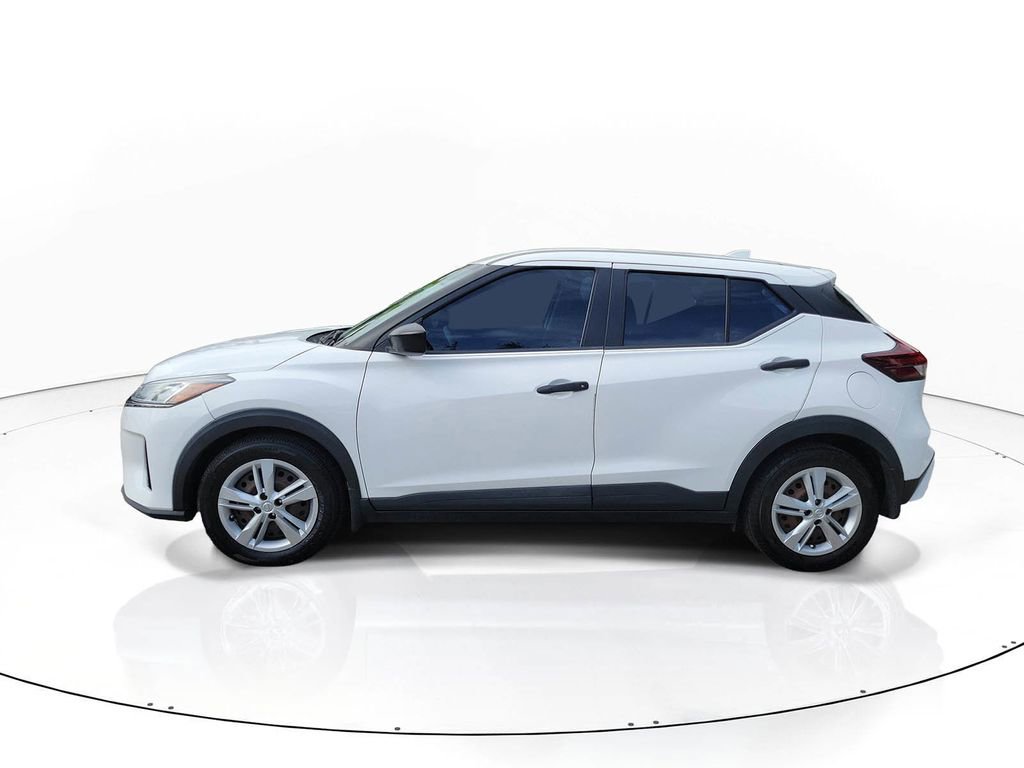 Certified 2021 Nissan Kicks S image 4