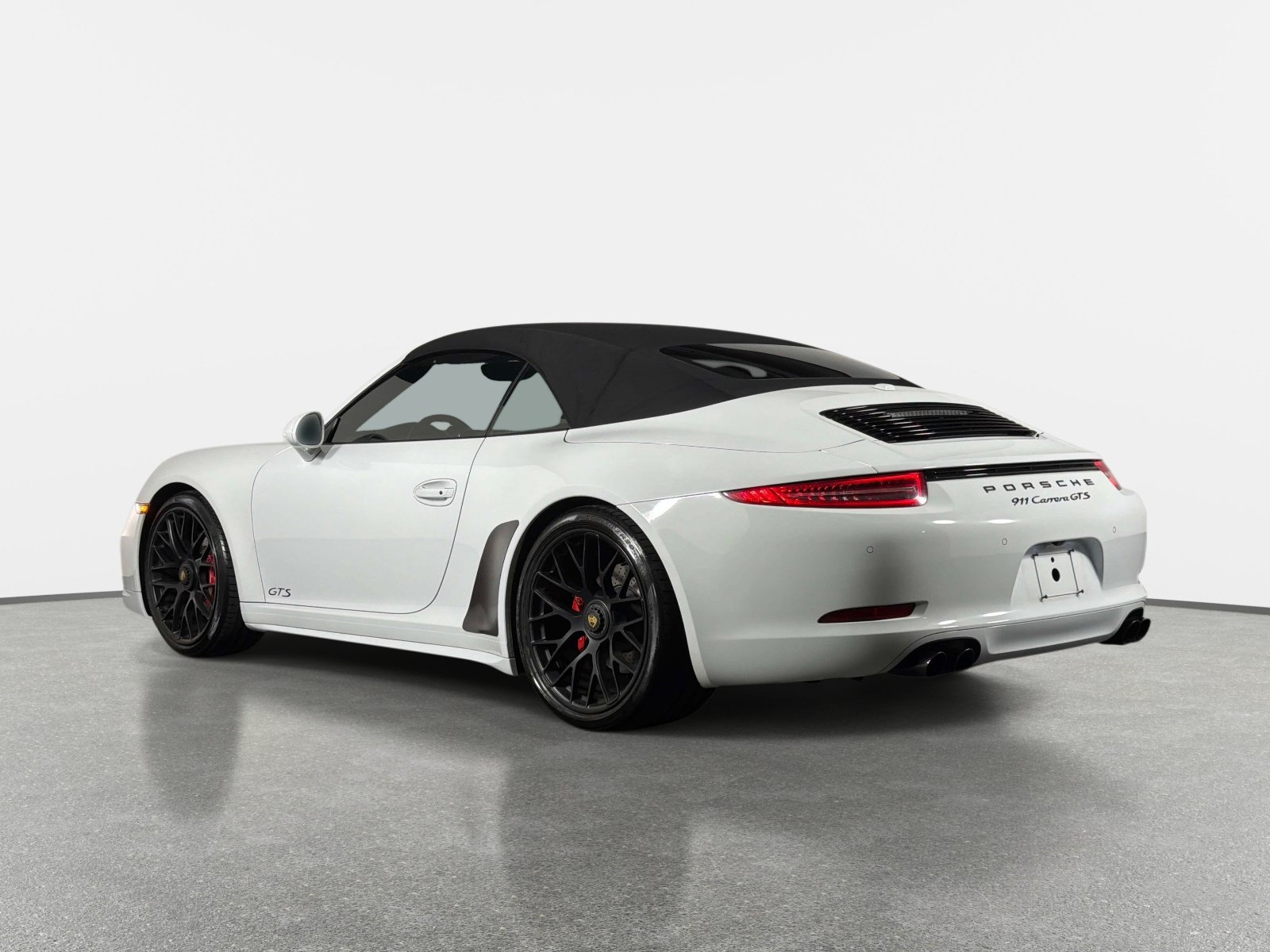 Used 2015 Porsche 911 Carrera 4 GTS AWD/4WD image 13