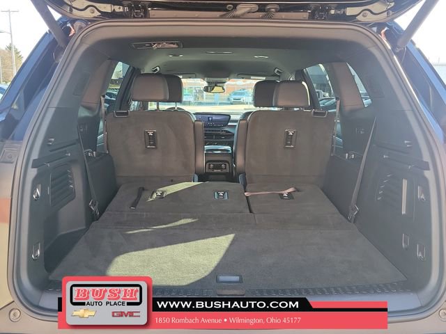 Used 2025 Buick Enclave Preferred image 9