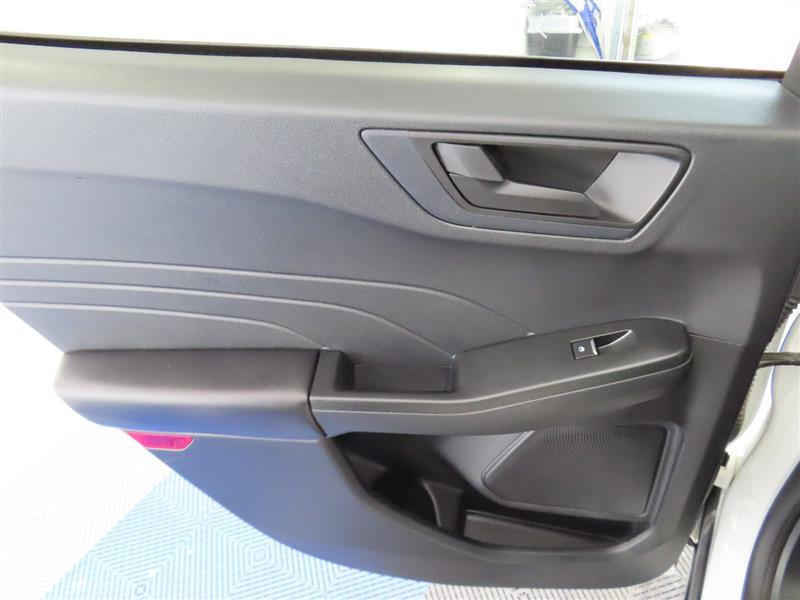 Used 2022 Ford Escape SE AWD/4WD image 25