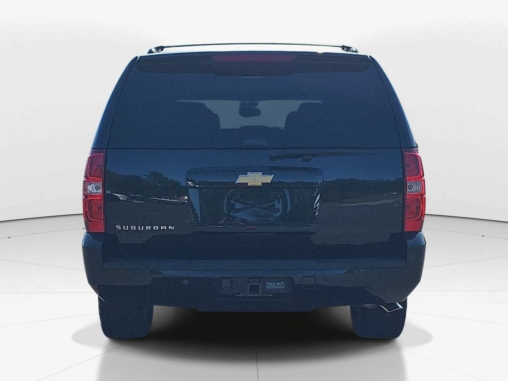 Used 2013 Chevrolet Suburban LT w/ Texas Edition RWD image 7