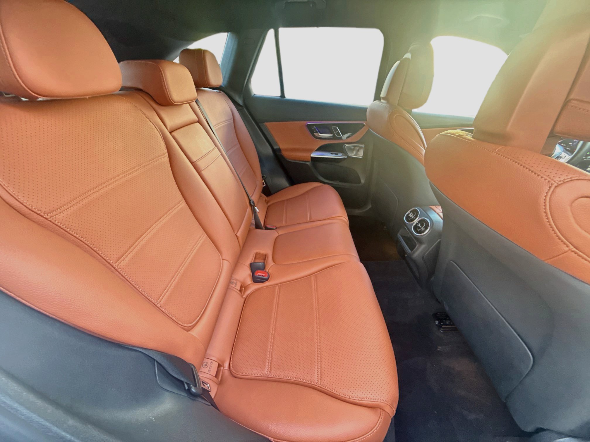 Used 2023 Mercedes-Benz GLC 300 w/ Pinnacle Trim Package image 29