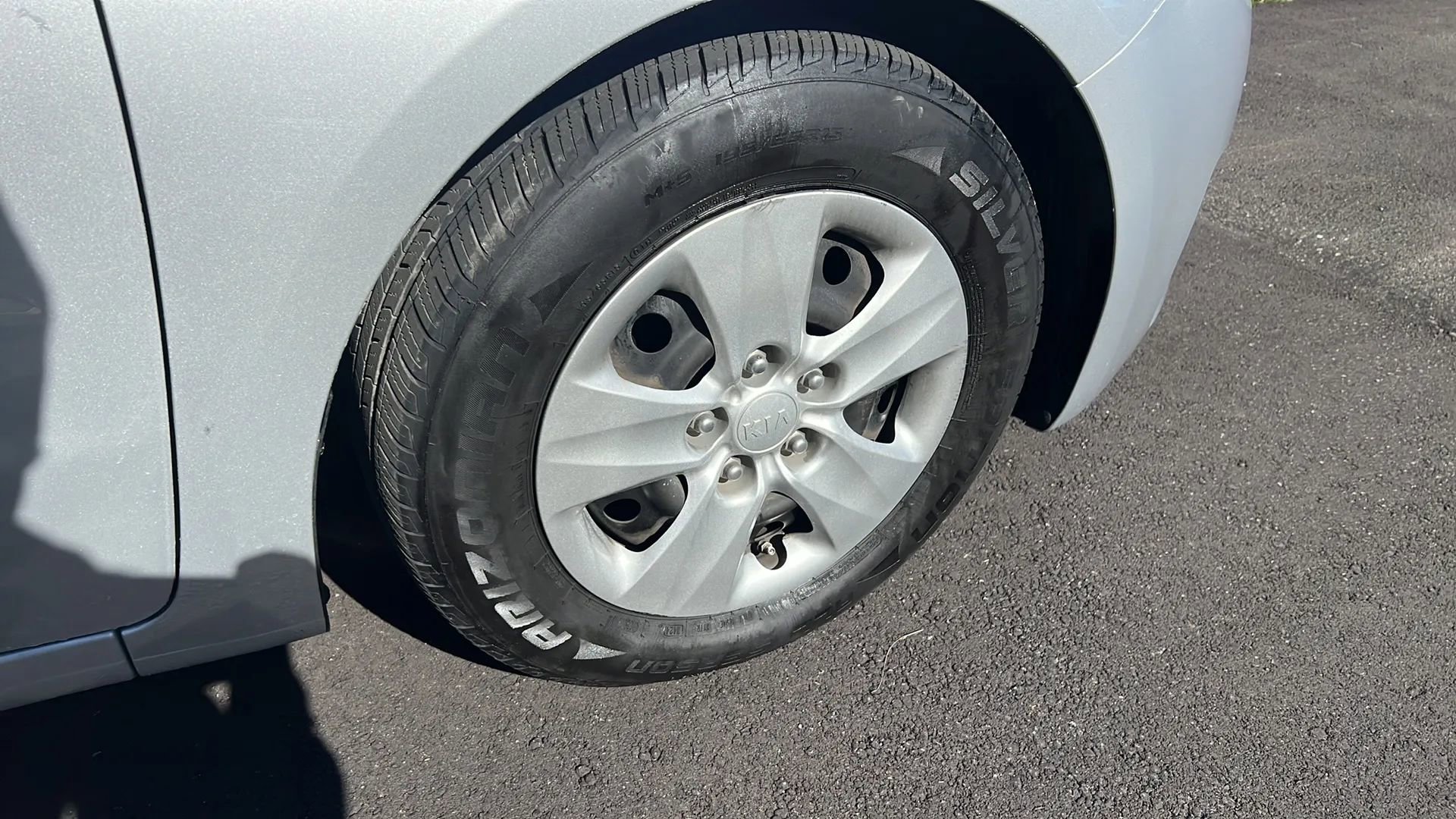 Used 2017 Kia Forte LX image 31