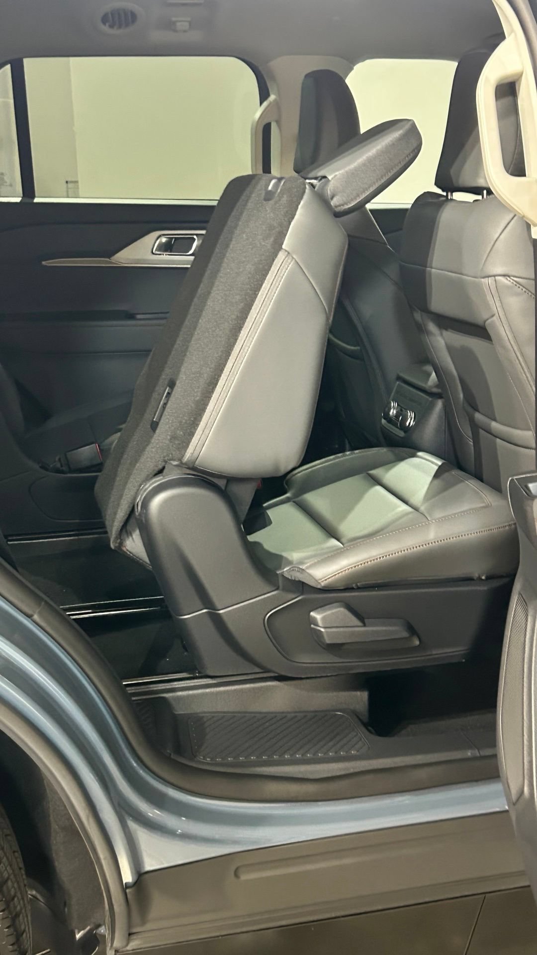 New 2026 Ford Explorer Active w/ Active Comfort Package AWD/4WD image 71