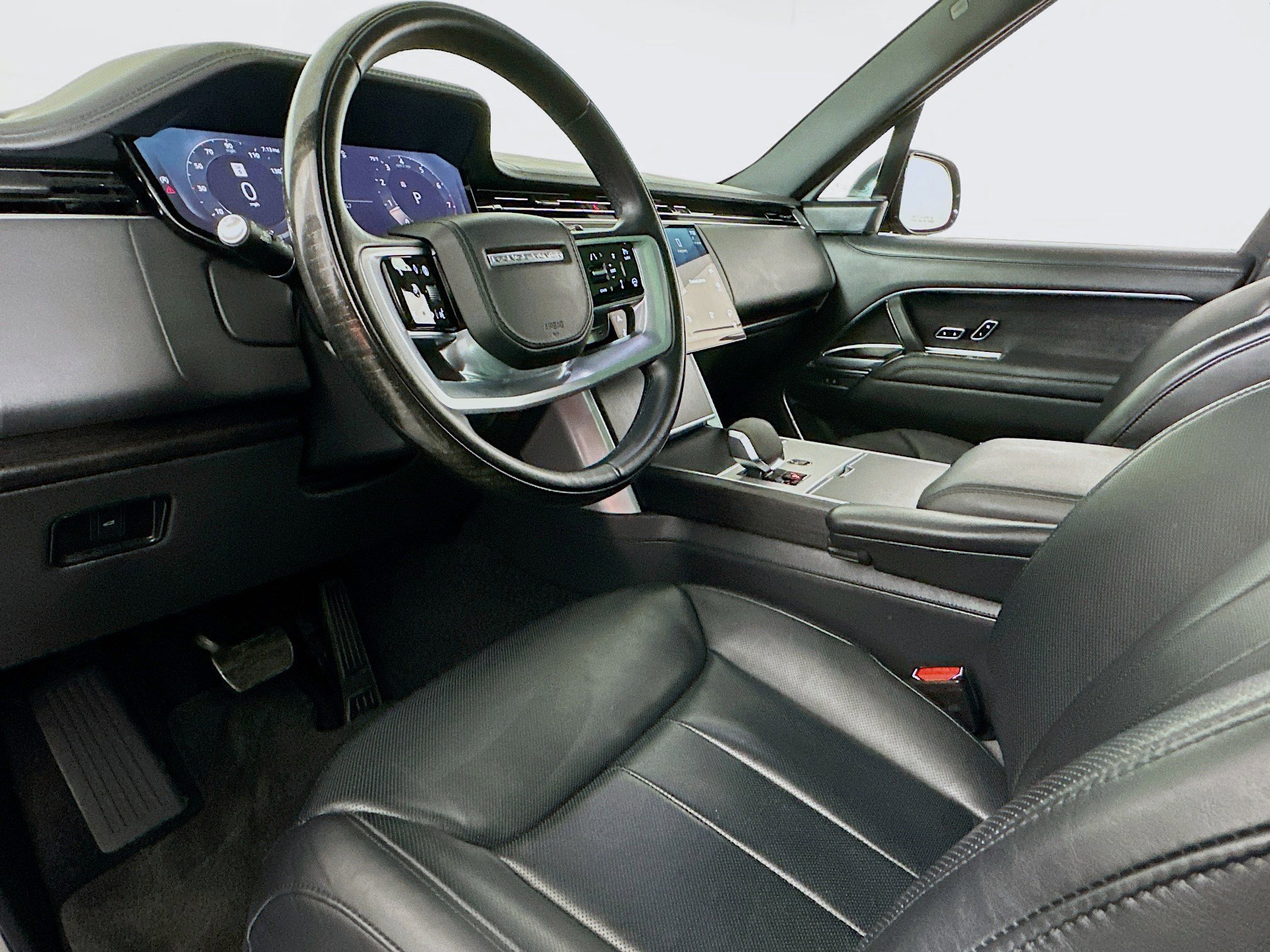 Used 2024 Land Rover Range Rover SE AWD/4WD image 7