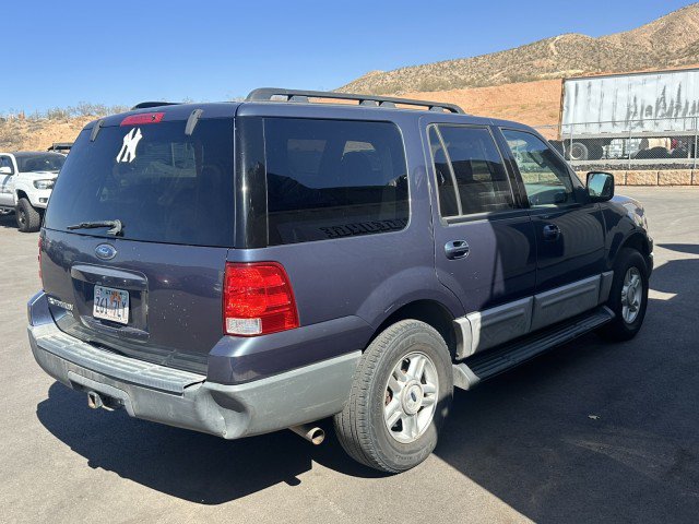 Used 2006 Ford Expedition XLT AWD/4WD image 3