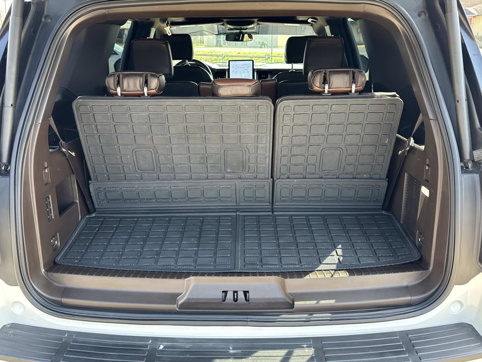 Used 2024 Ford Expedition King Ranch AWD/4WD image 6