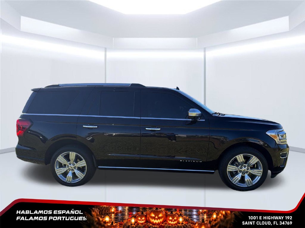 Used 2024 Ford Expedition Platinum RWD image 6