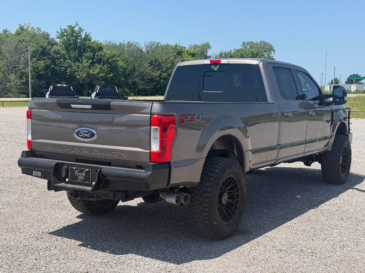 Used 2019 Ford F350 Lariat w/ Lariat Value Package AWD/4WD image 5