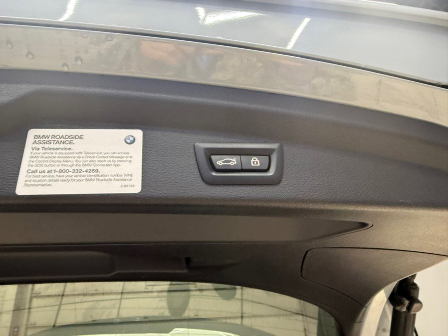 Used 2023 BMW X2 xDrive28i w/ M Sport Package AWD/4WD image 31