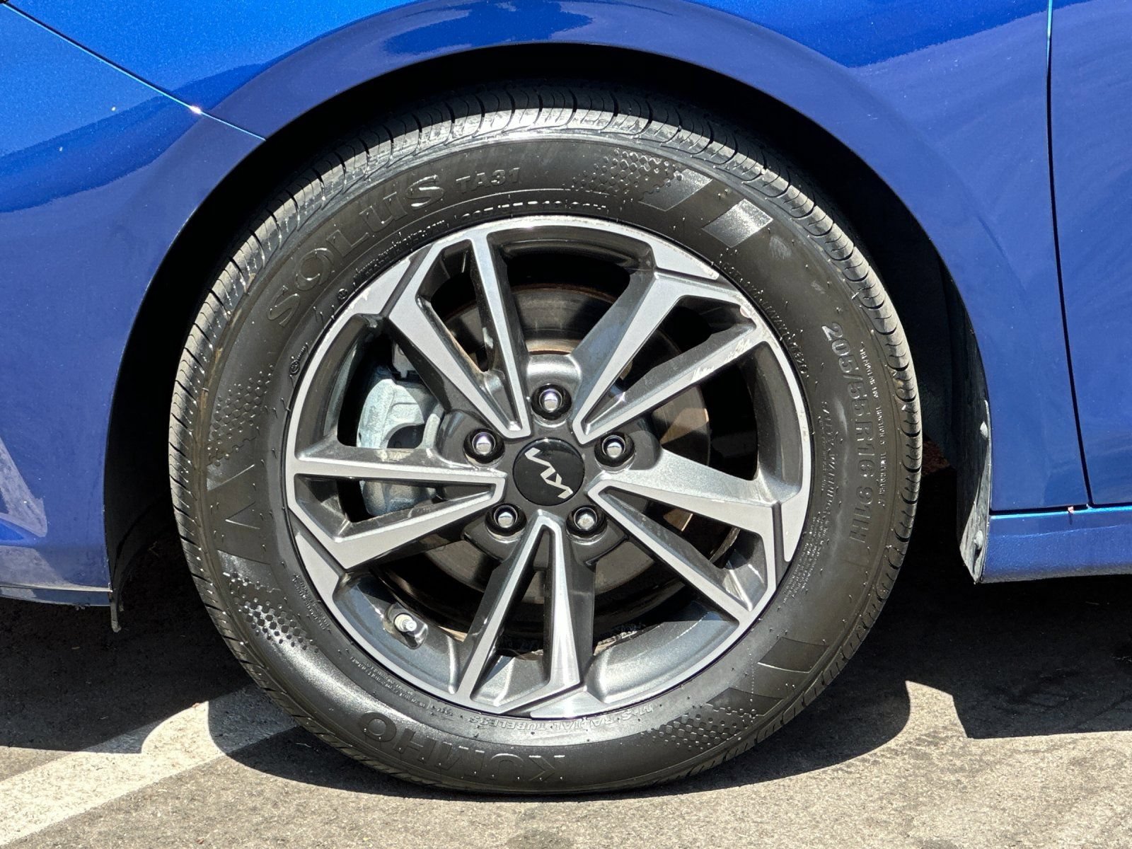 Certified 2024 Kia Forte LXS FWD image 32