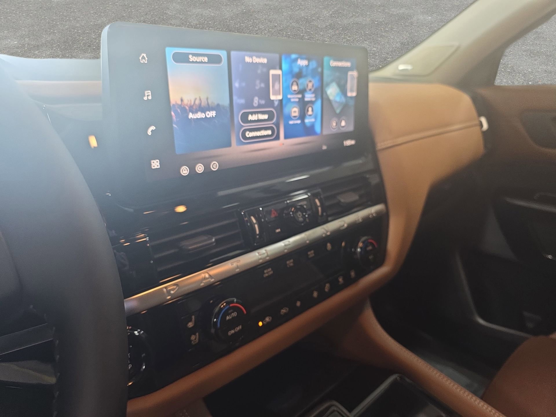 New 2026 Nissan Pathfinder Platinum image 20