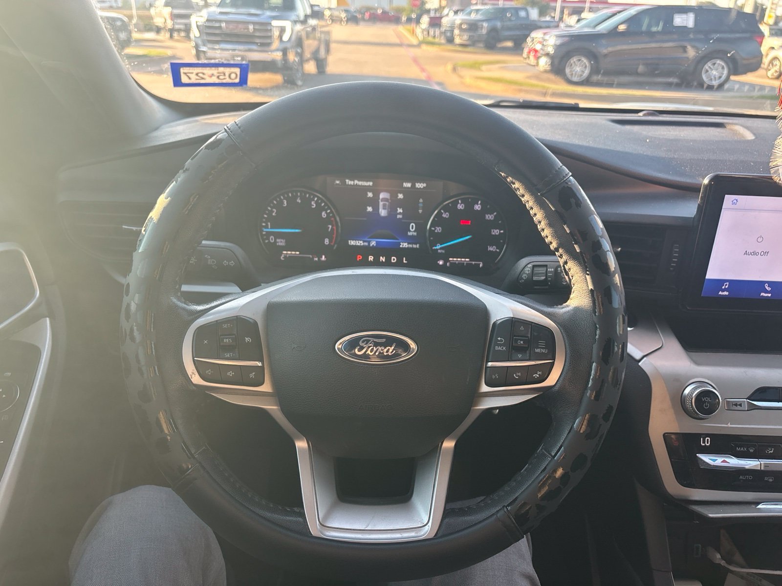 Used 2021 Ford Explorer XLT RWD image 15