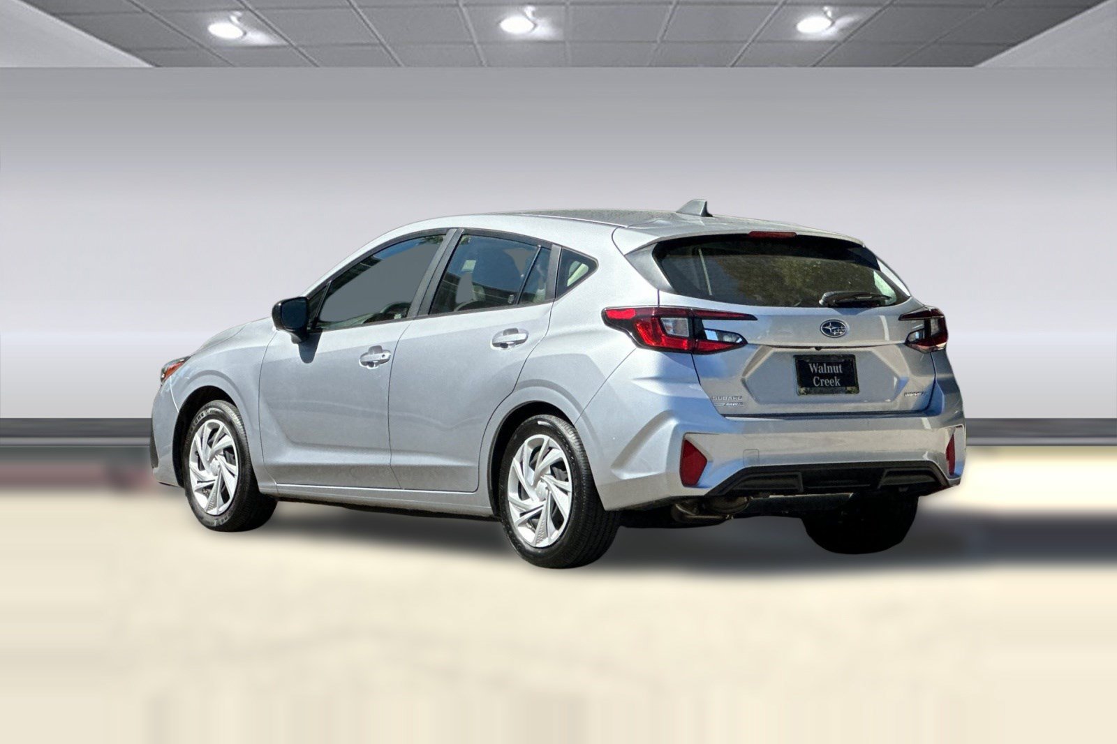Used 2025 Subaru Impreza 2.0i AWD/4WD image 3