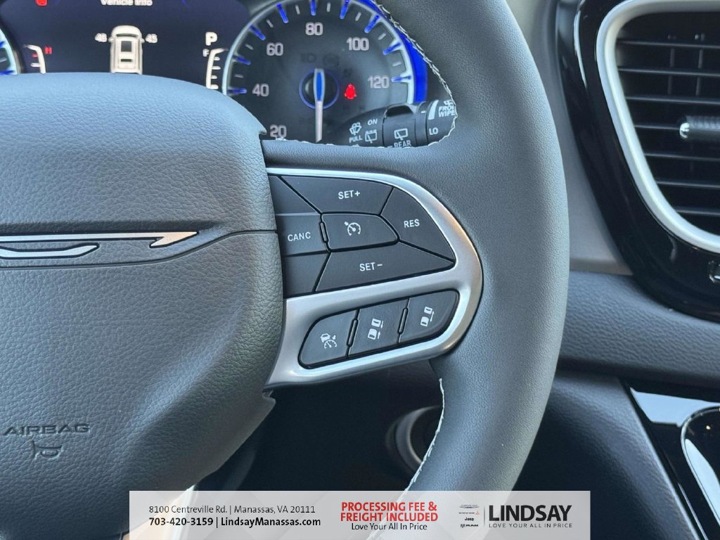 New 2027 Chrysler Pacifica LX FWD image 27