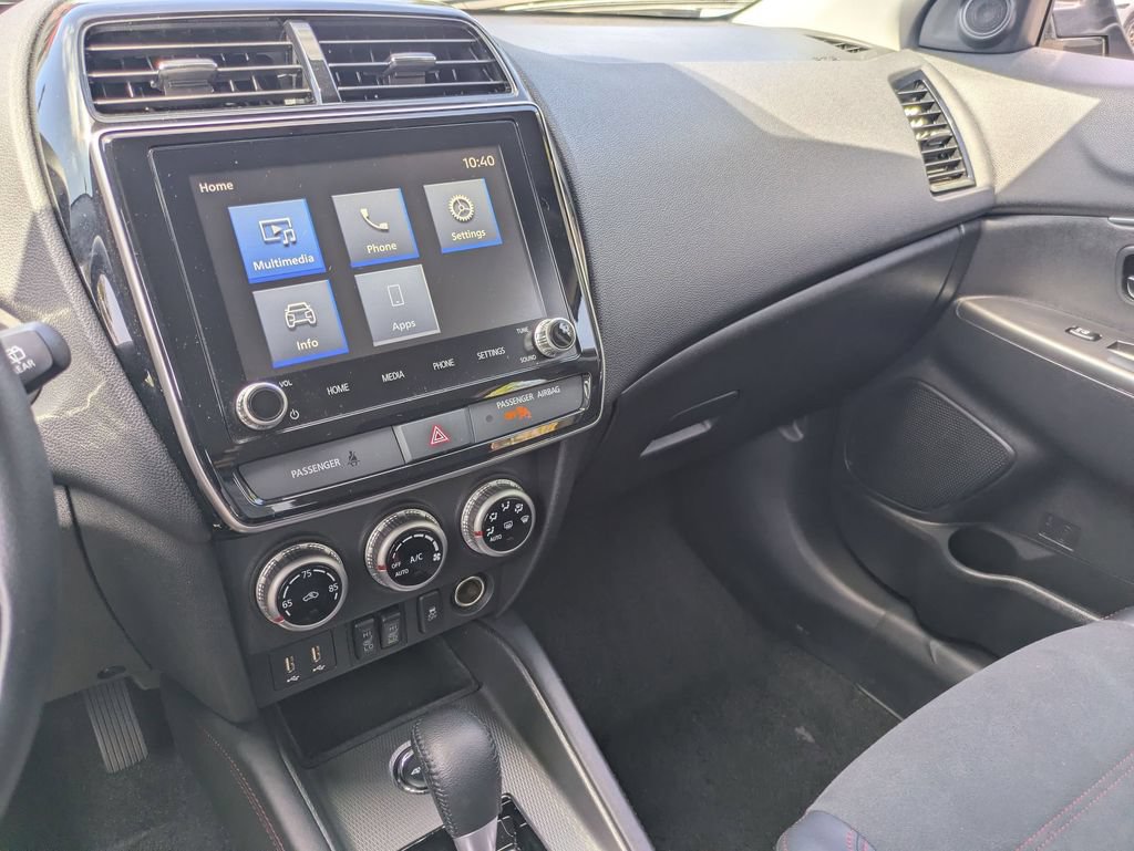 Used 2025 Mitsubishi Outlander Sport SE AWD/4WD image 20