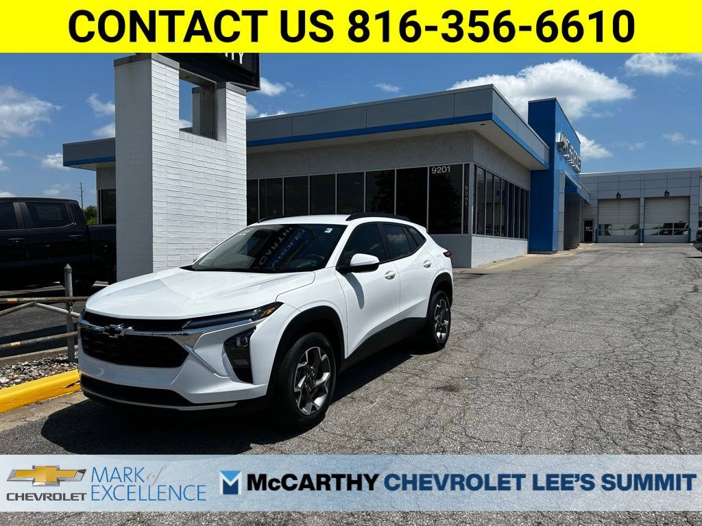 New 2026 Chevrolet Trax LT w/ LPO, Blackout Package FWD video 1