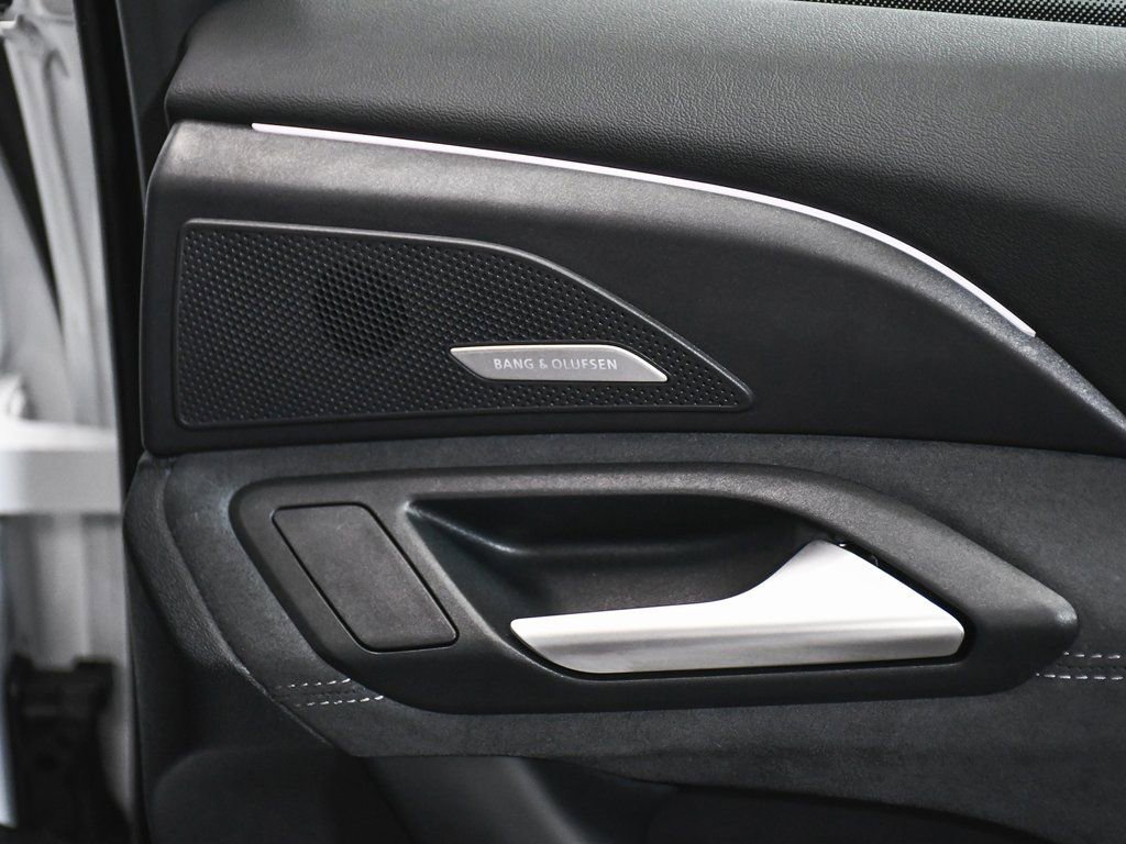 Used 2025 Audi S6 e-tron Prestige w/ 21" Black Optic Package image 18