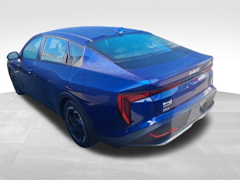 Certified 2025 Kia K4 EX FWD image 7