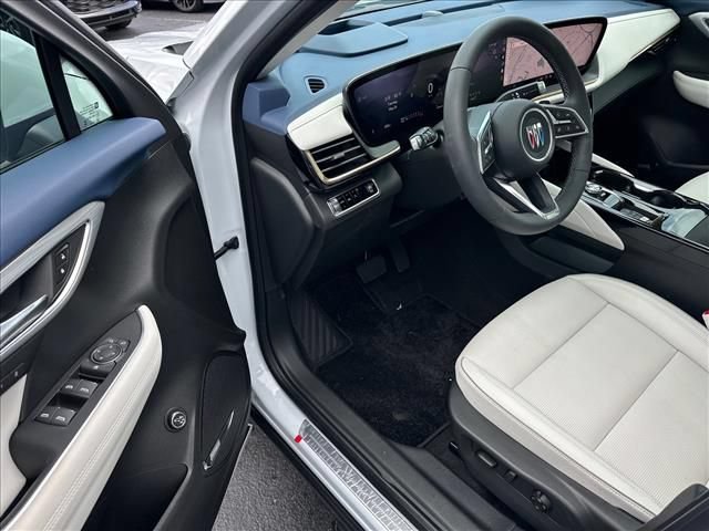 Certified 2026 Buick Envision Avenir AWD/4WD image 13