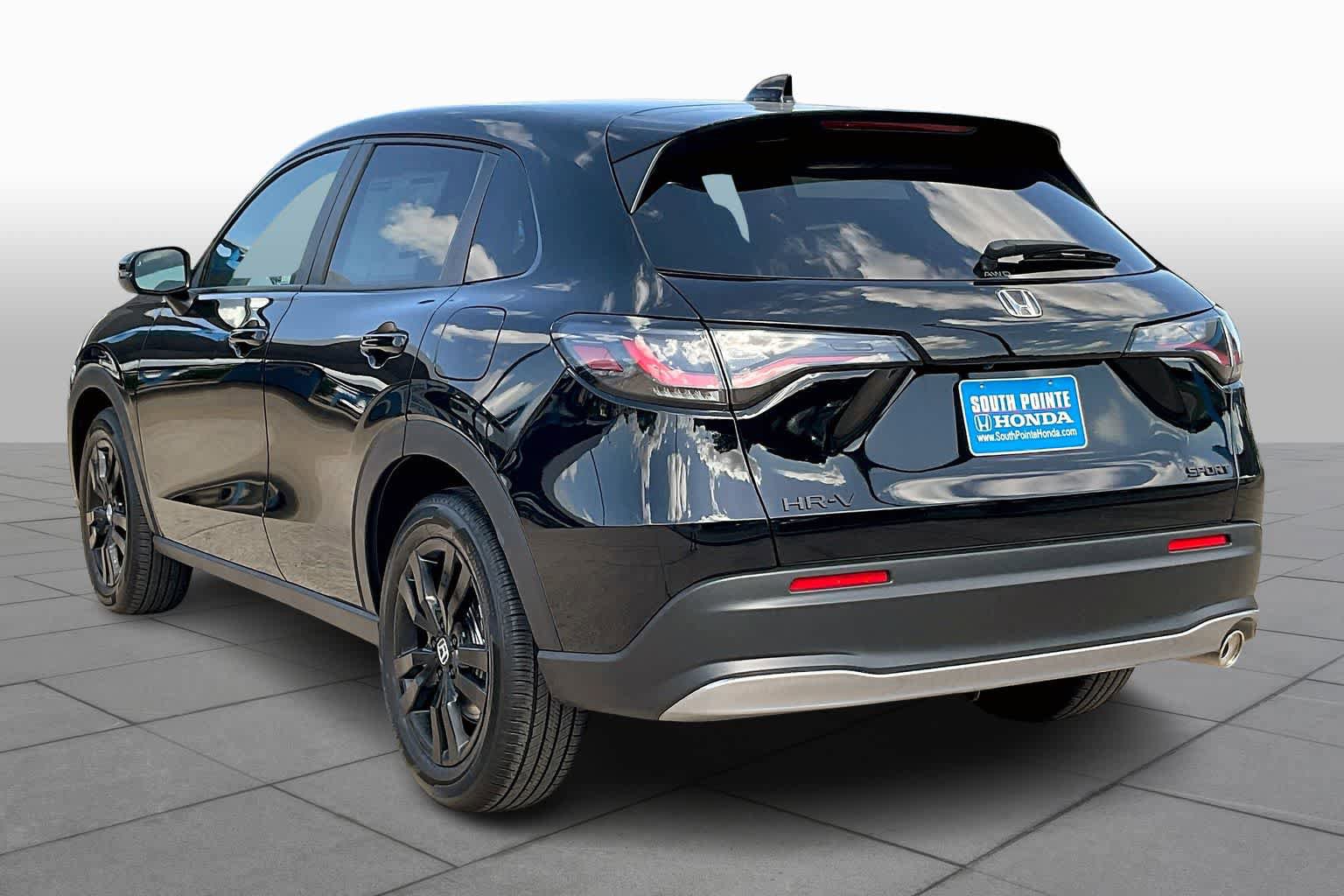 New 2026 Honda HR-V Sport image 12