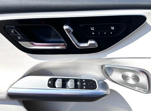 New 2026 Mercedes-Benz GLC 350e 4MATIC image 24