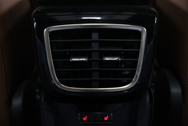 Used 2023 Lincoln Nautilus Reserve AWD/4WD image 36