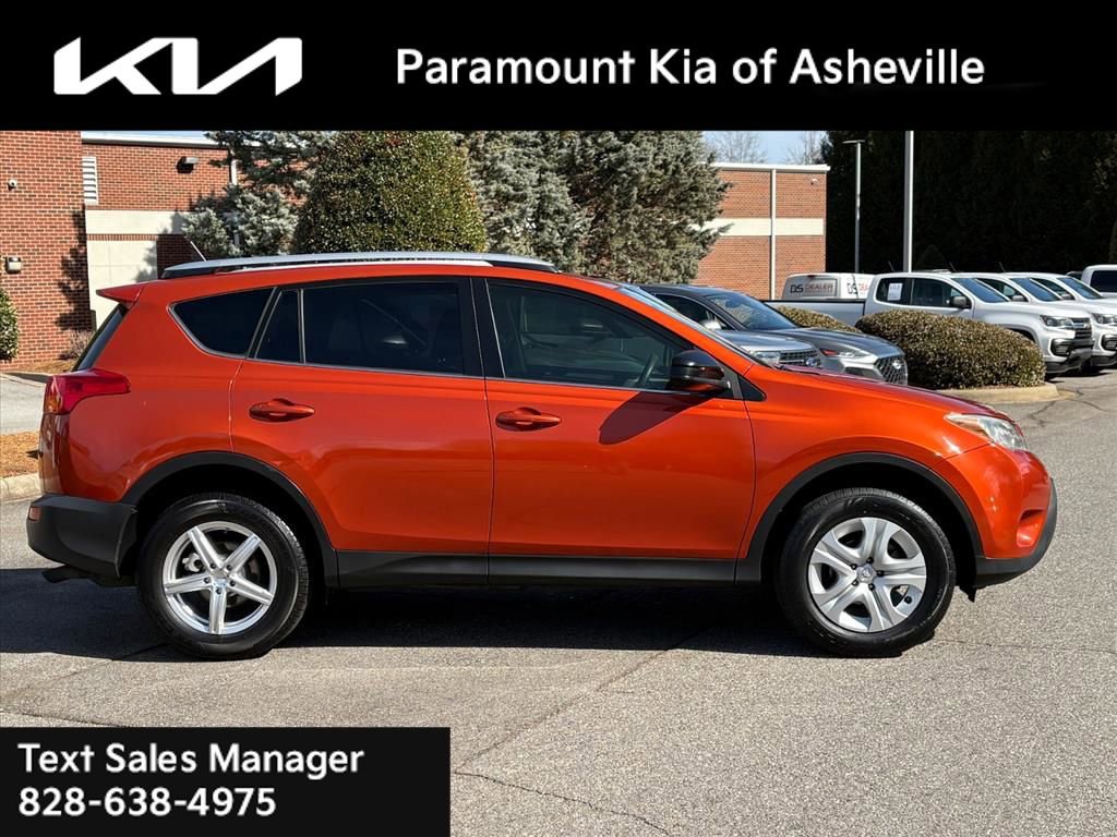 Used 2015 Toyota RAV4 LE image 7