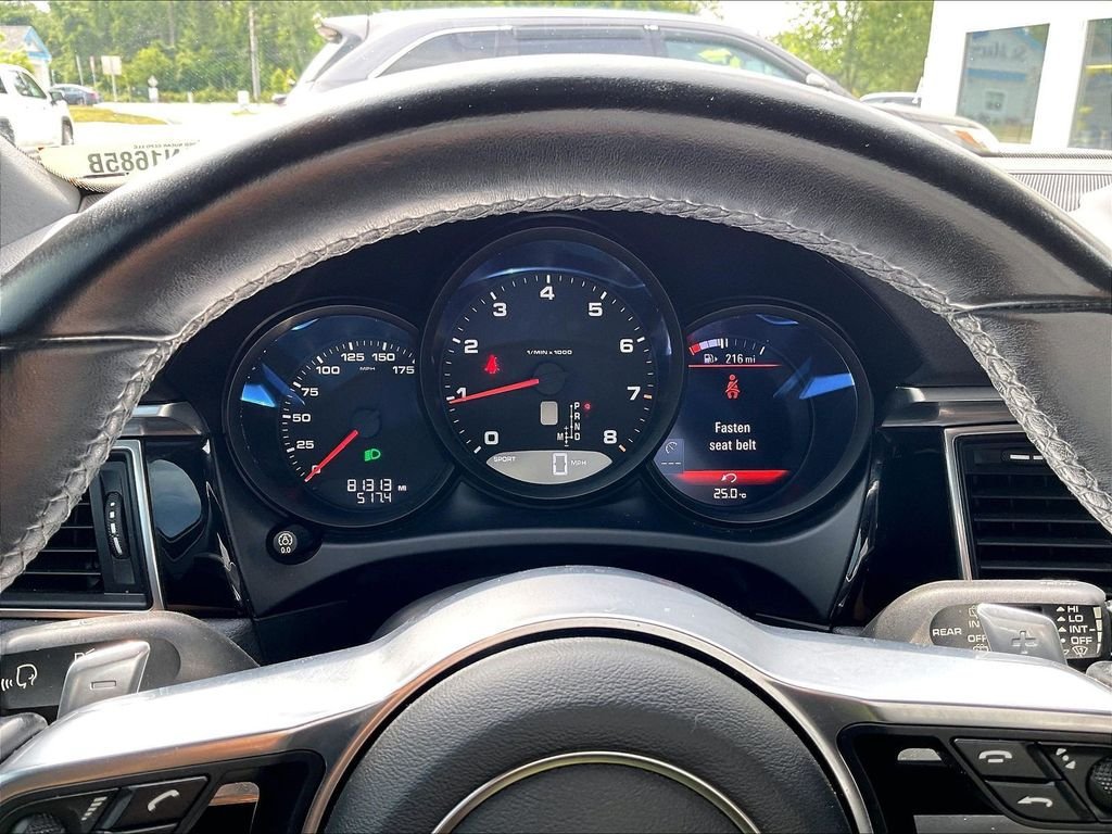 Used 2018 Porsche Macan AWD/4WD image 15