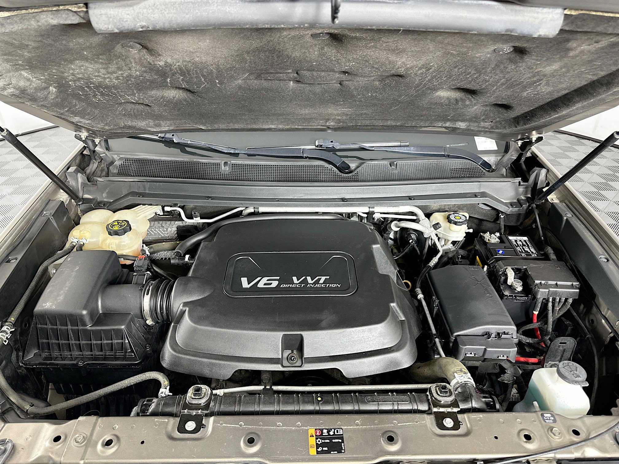 Used 2015 Chevrolet Colorado Z71 AWD/4WD image 30