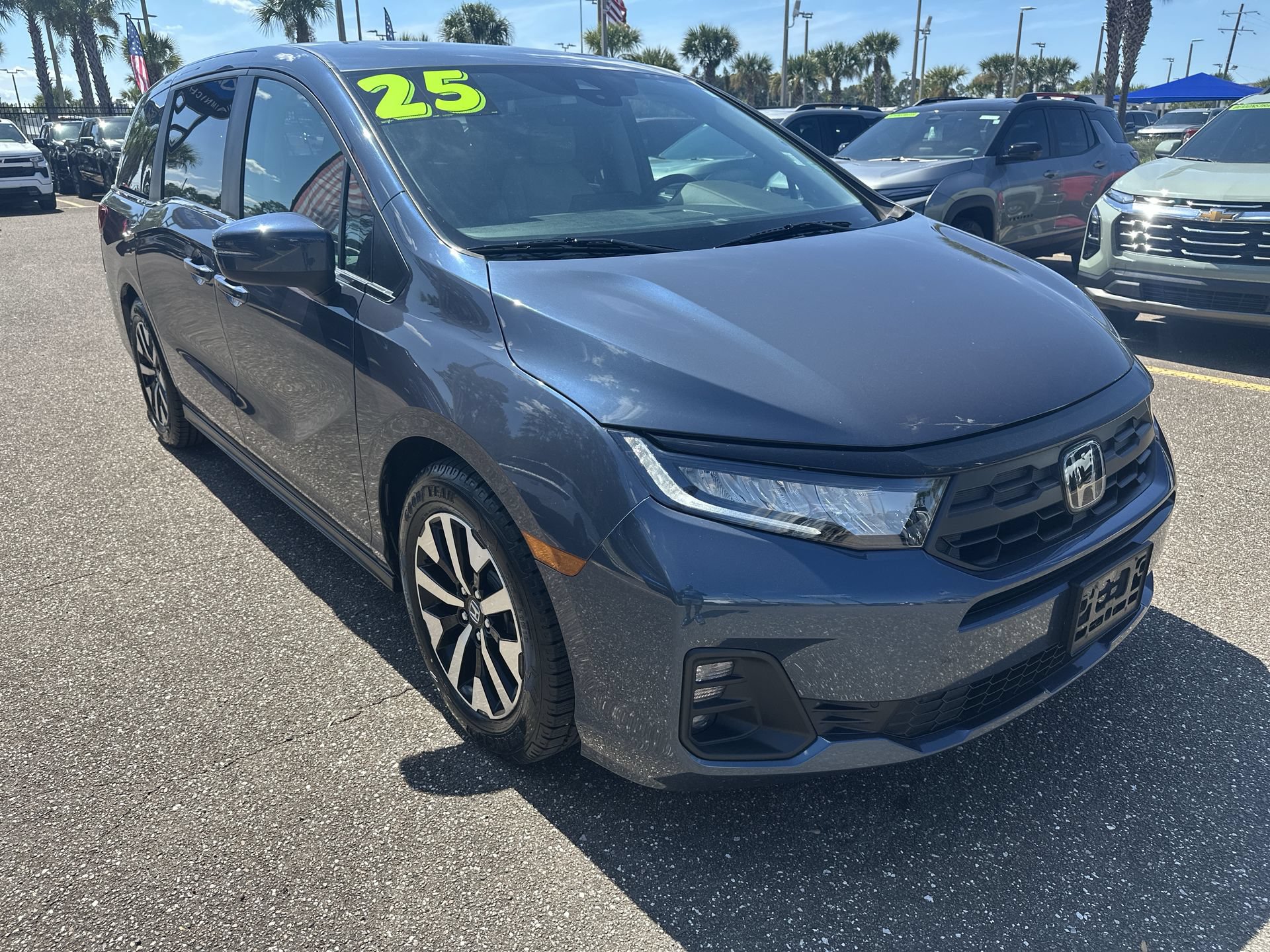 Used 2025 Honda Odyssey EX-L image 10