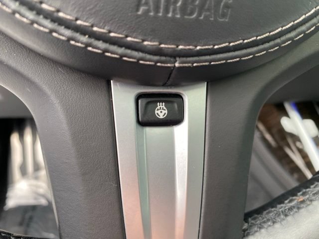 Used 2021 BMW X7 M50i w/ Executive Package AWD/4WD image 23