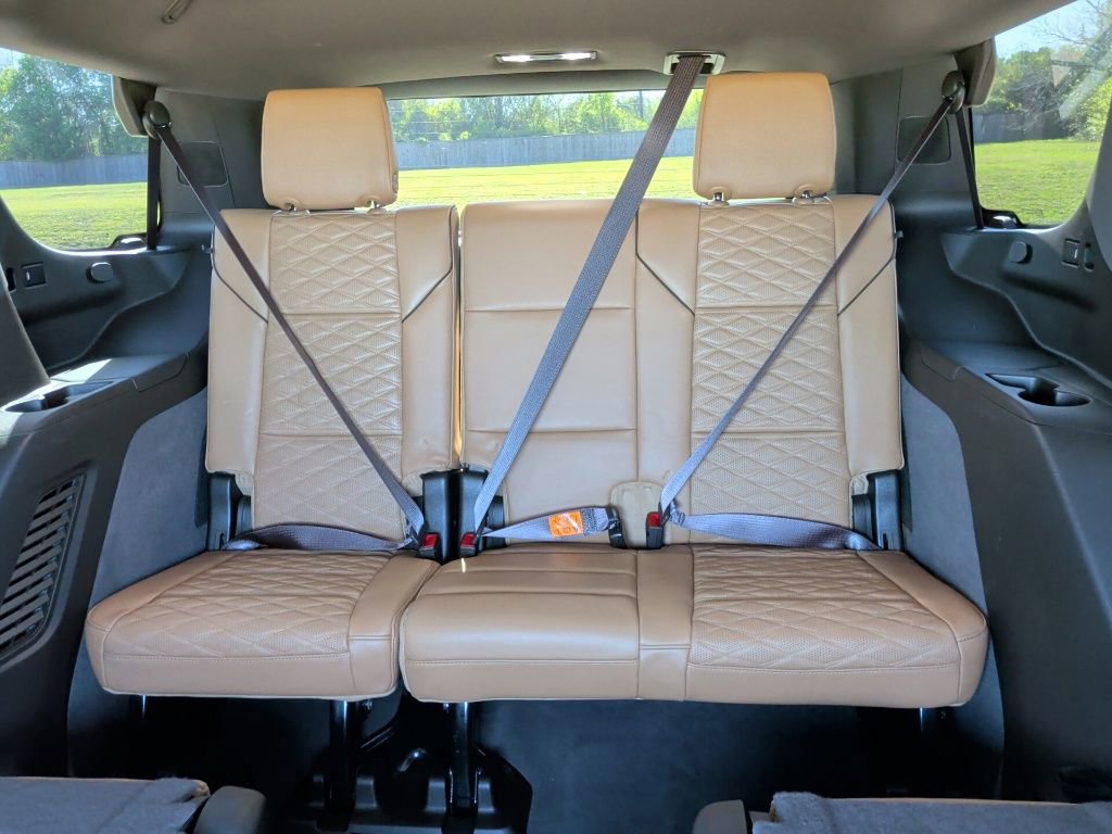 Used 2023 Cadillac Escalade Premium Luxury w/ LPO, Radiant Package image 42