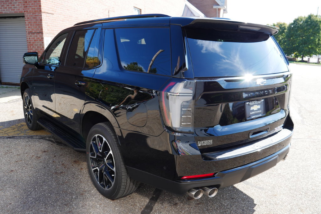 New 2026 Chevrolet Tahoe RST w/ RST Capability Package AWD/4WD image 5