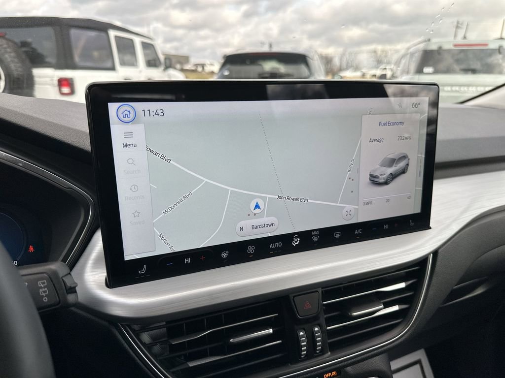 Used 2024 Ford Escape Platinum w/ Class II Trailer Tow Package image 18