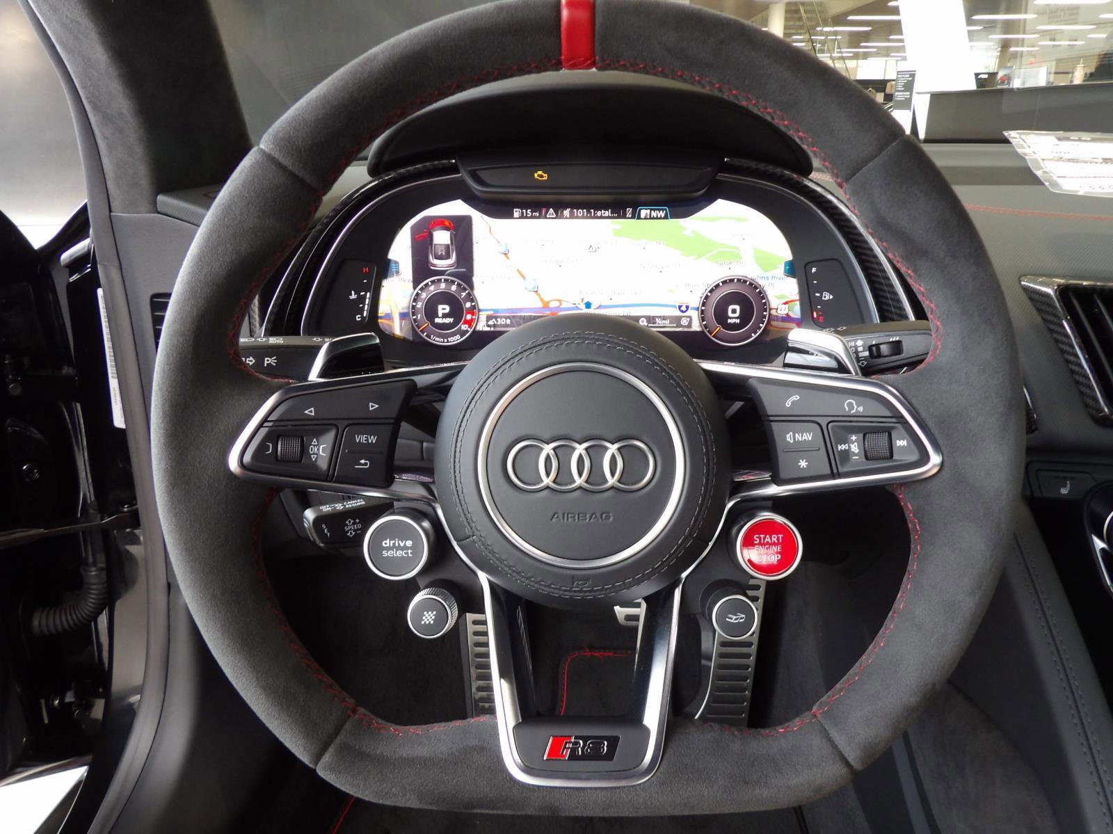 Used 2023 Audi R8 V10 GT image 25