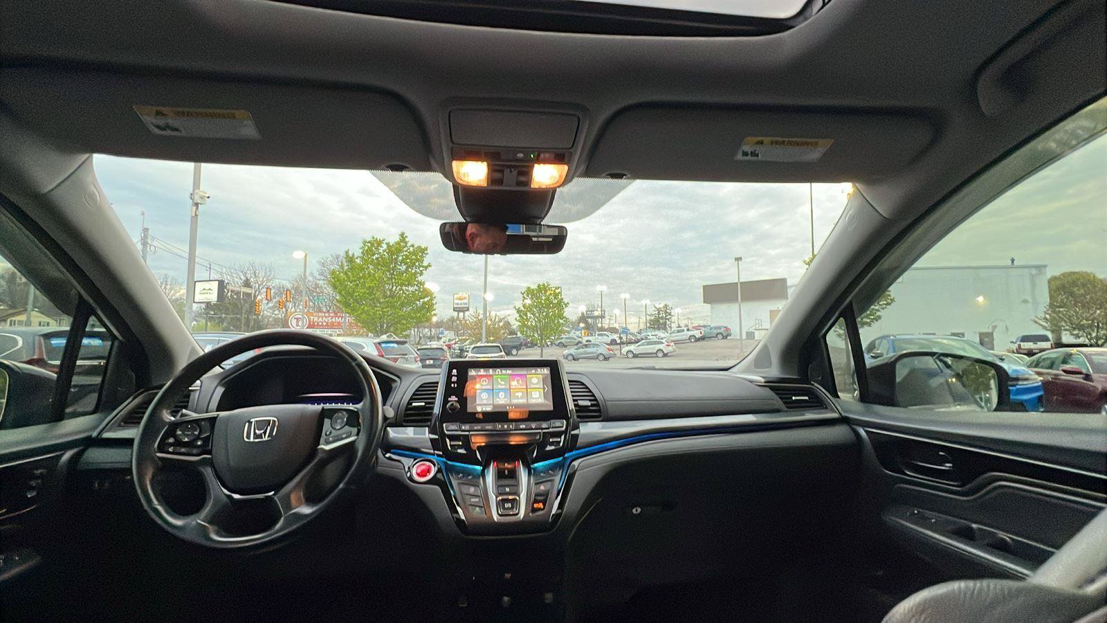 Used 2022 Honda Odyssey Elite image 19