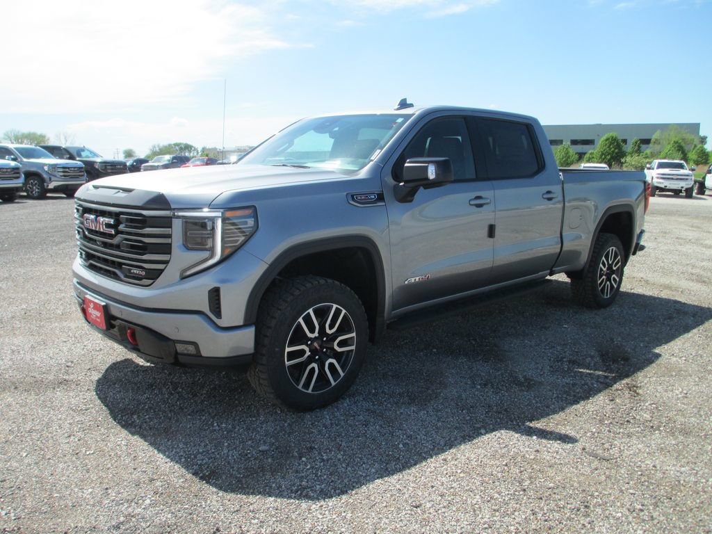 New 2026 GMC Sierra 1500 AT4 w/ AT4 Premium Package AWD/4WD image 12