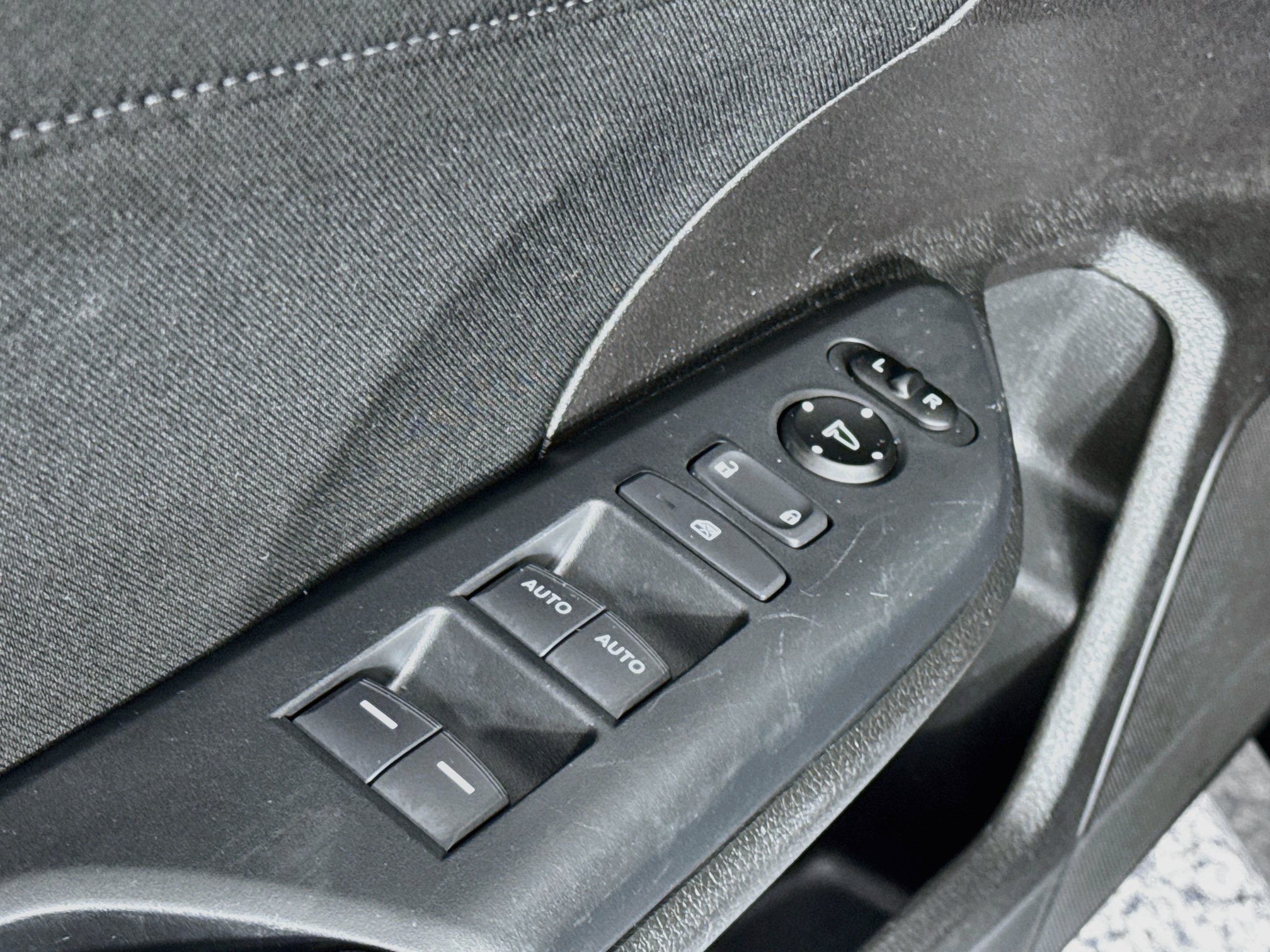 Used 2021 Honda Civic EX image 17