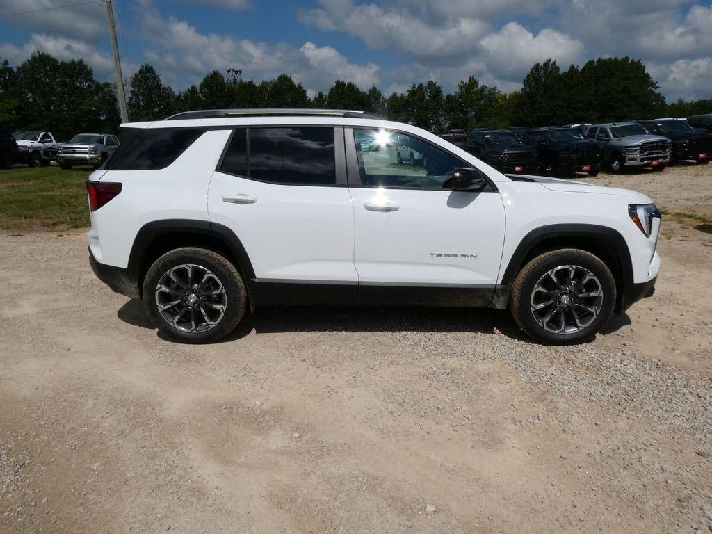 New 2027 GMC Terrain Elevation w/ Elevation Premium Package AWD/4WD image 3