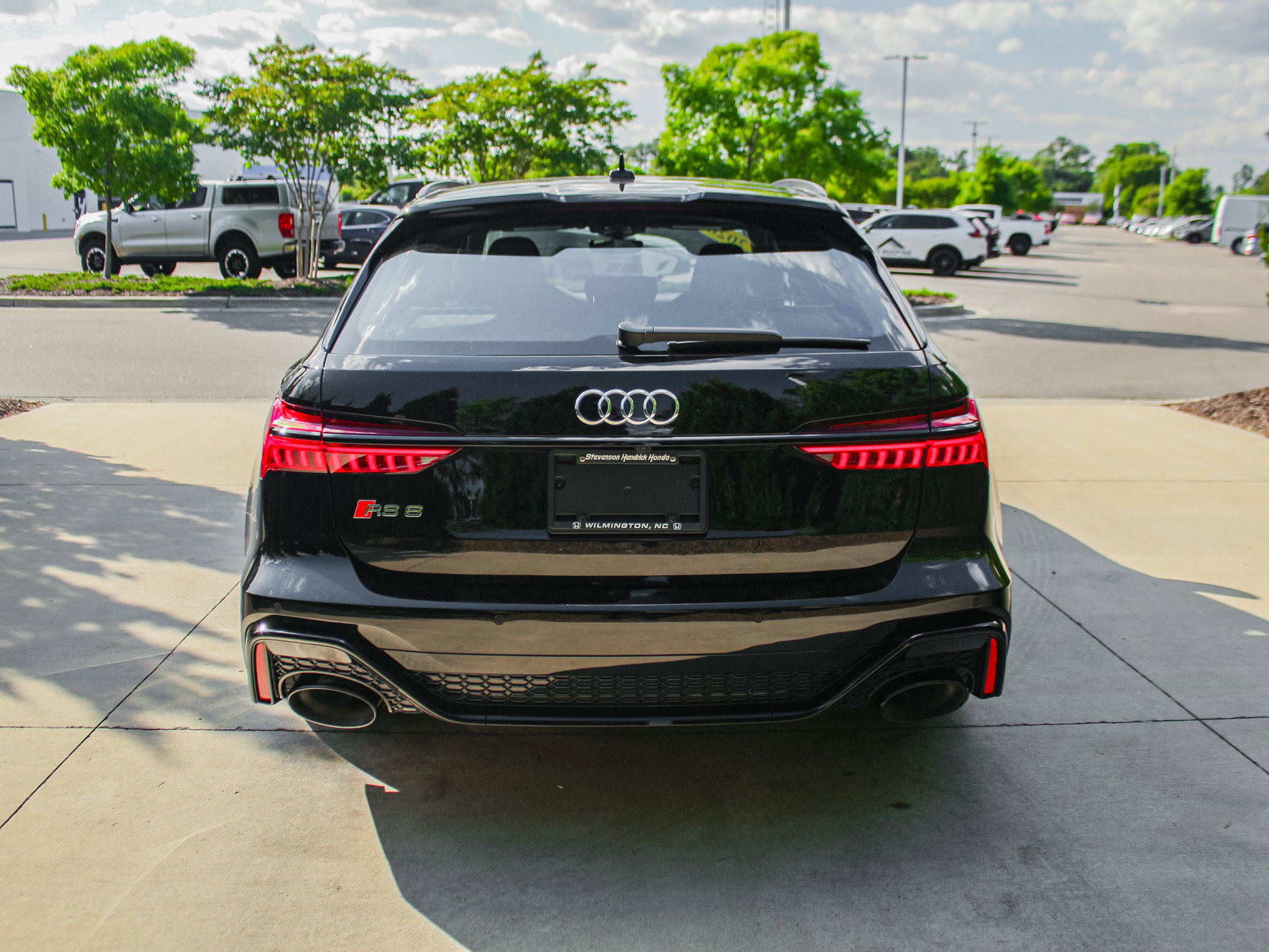 Used 2026 Audi RS 6 performance AWD/4WD image 9