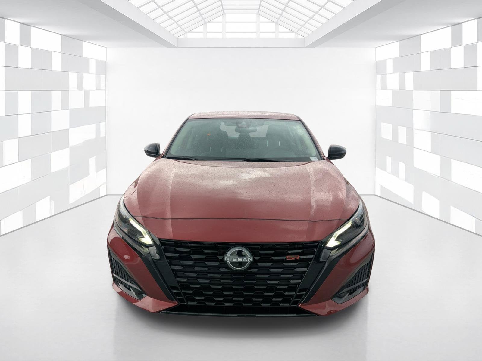 New 2026 Nissan Altima 2.5 SR FWD image 2