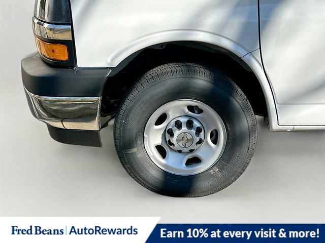 New 2025 Chevrolet Express 2500 w/ Chrome Appearance Package RWD image 22