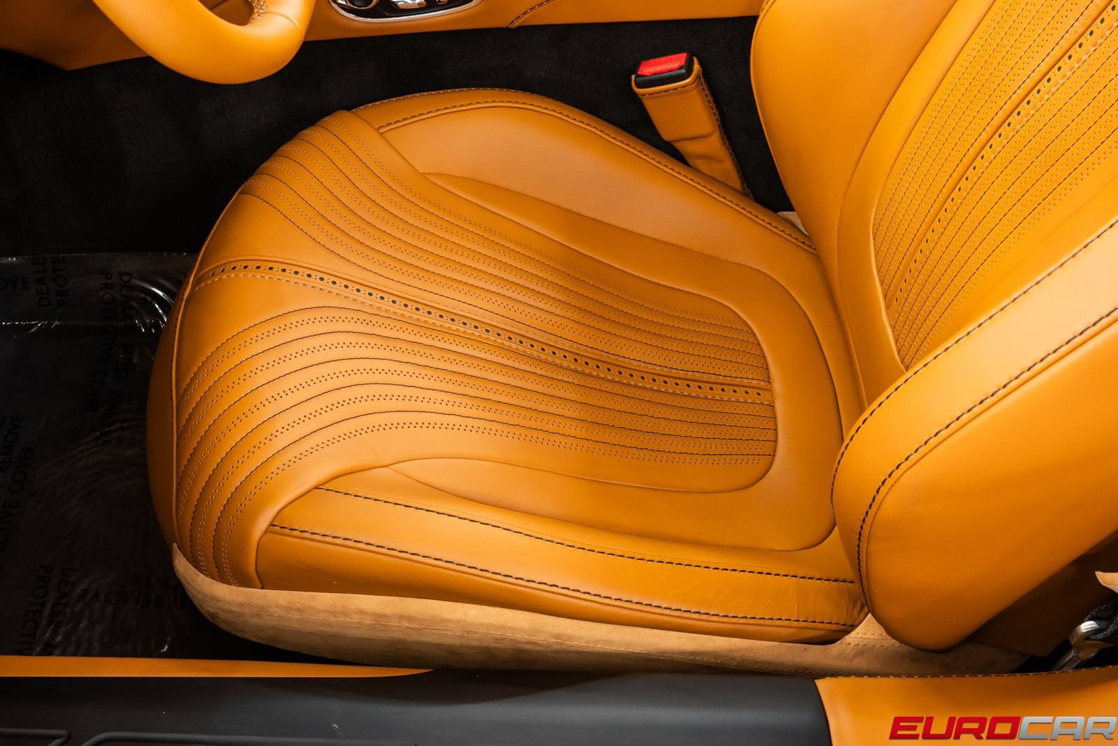Used 2019 Aston Martin DB11 Volante RWD image 41